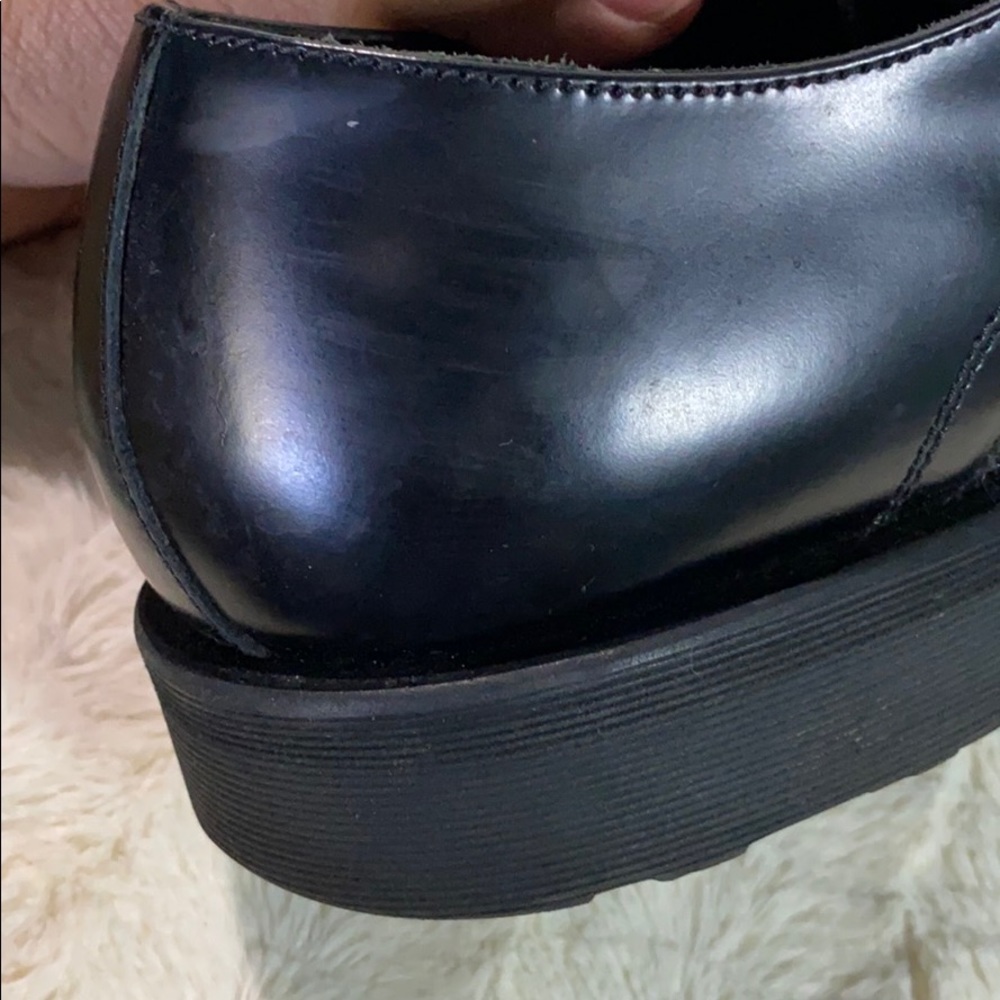 Hugo Boss shoes - Picture 9 of 15